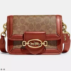 Coach Hero Crossbody Iconic